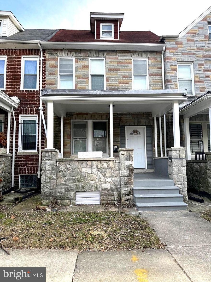 Welcome to your very own  slice of the city of Baltimore, Maryland at 2213 Bryant Ave in the Woodbrook subdivision.

This 3-bedroom townhouse has  a loft that can be counted as a bedroom number 4; it’s  home base for your weekend treks through Druid Hill Park and morning coffee at the Rawlings Conservatory. 

With 1,400+ sq. ft. of space, it’s got the bones of a classic 1920s townhouse but the feel of a modern industrial masterpiece. Come for the brick soul, stay for the five-minute commute to MICA or the Zoo and experience the charisma and city charm.