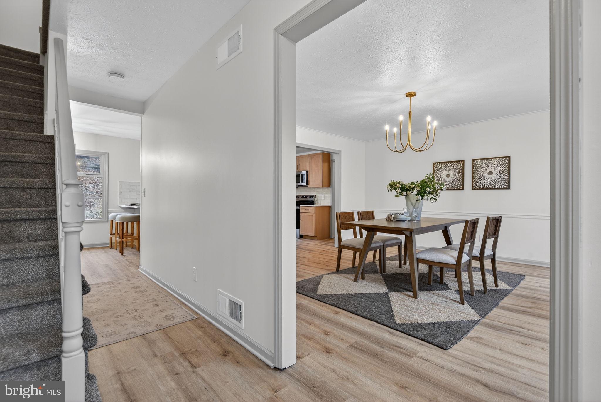 WHITE ROCK ACRES - Residential