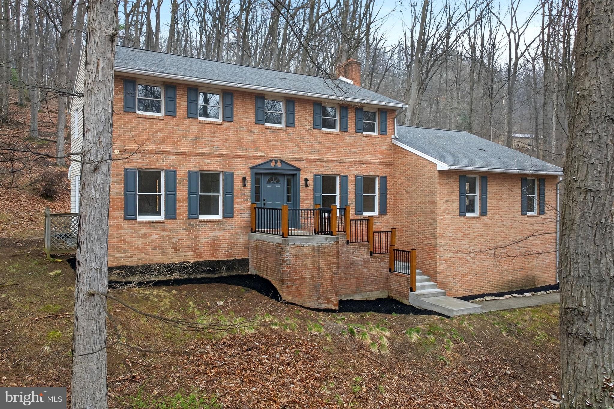 WHITE ROCK ACRES - Residential