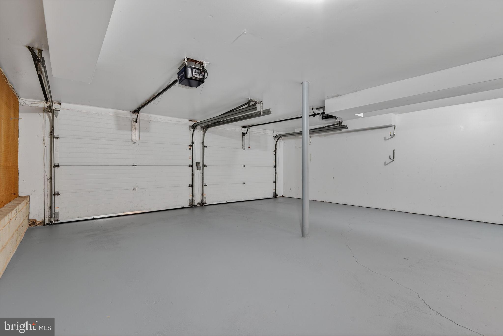 WHITE ROCK ACRES - Residential