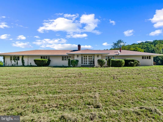 4567 LAKESIDE CT, MARSHALL, VA 20115 - Image ec3f0ec69f7620dd0d151ee1e353bafd/534314515