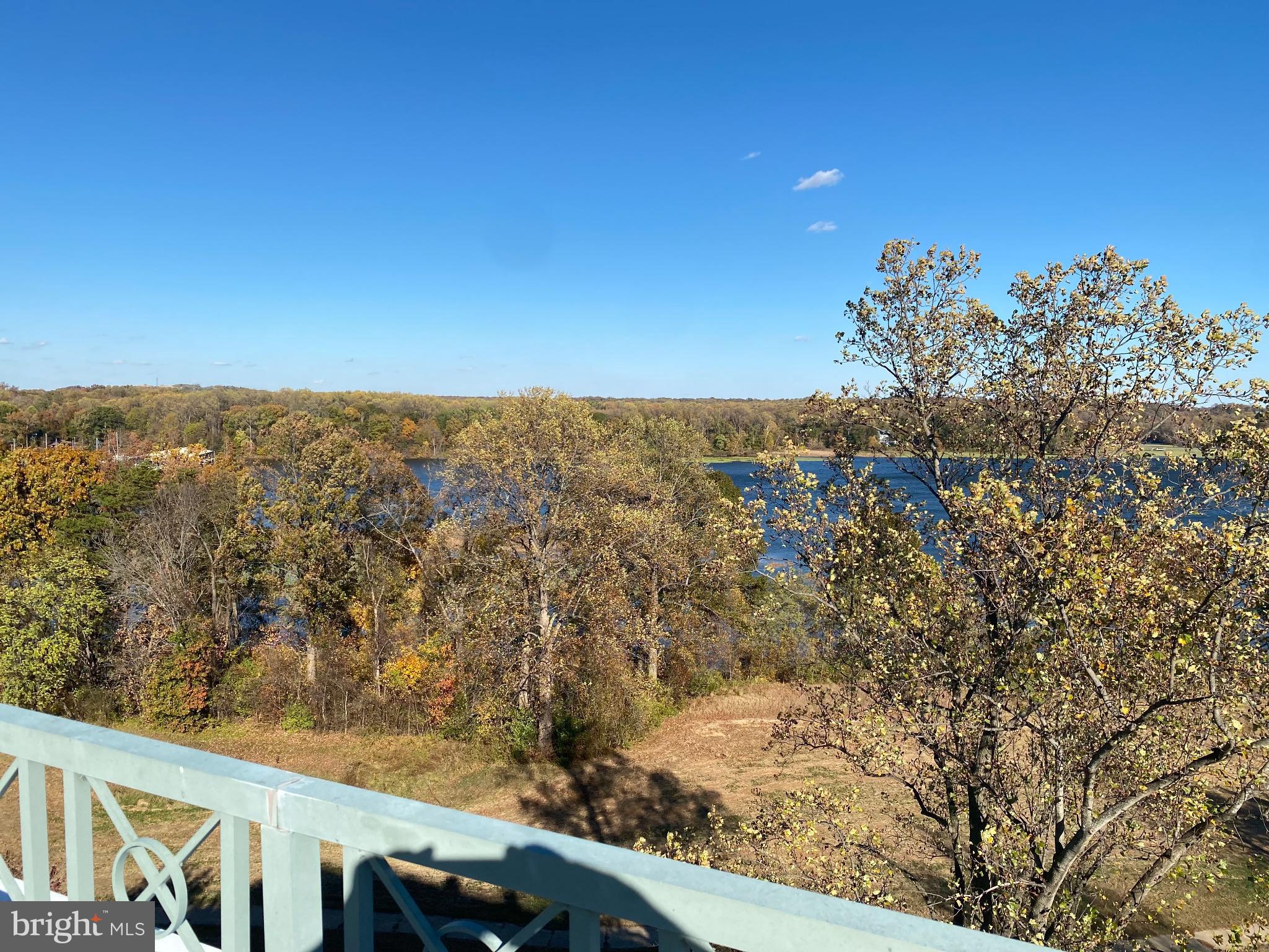 RIVER CLUB 1 AT BELMONT - Residential Lease