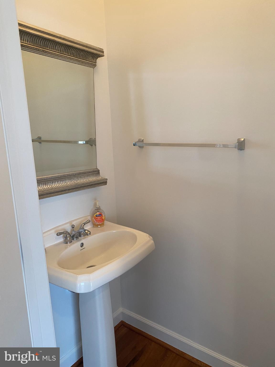 RIVER CLUB 1 AT BELMONT - Residential Lease