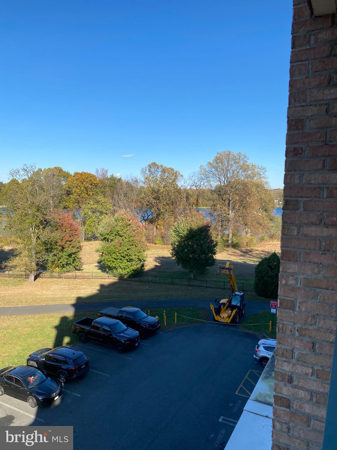 RIVER CLUB 1 AT BELMONT - Residential Lease