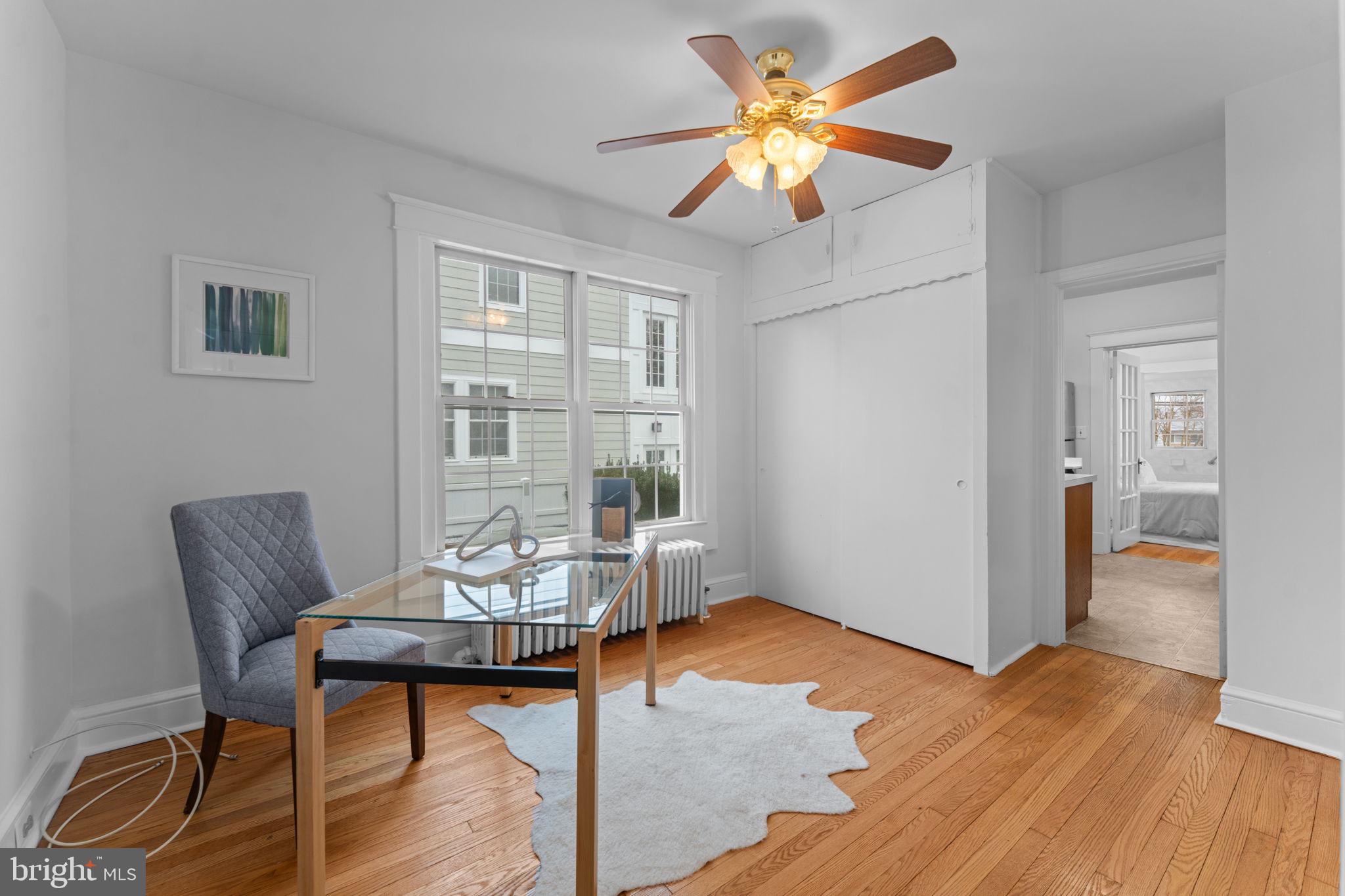 ADDISON HEIGHTS - Residential