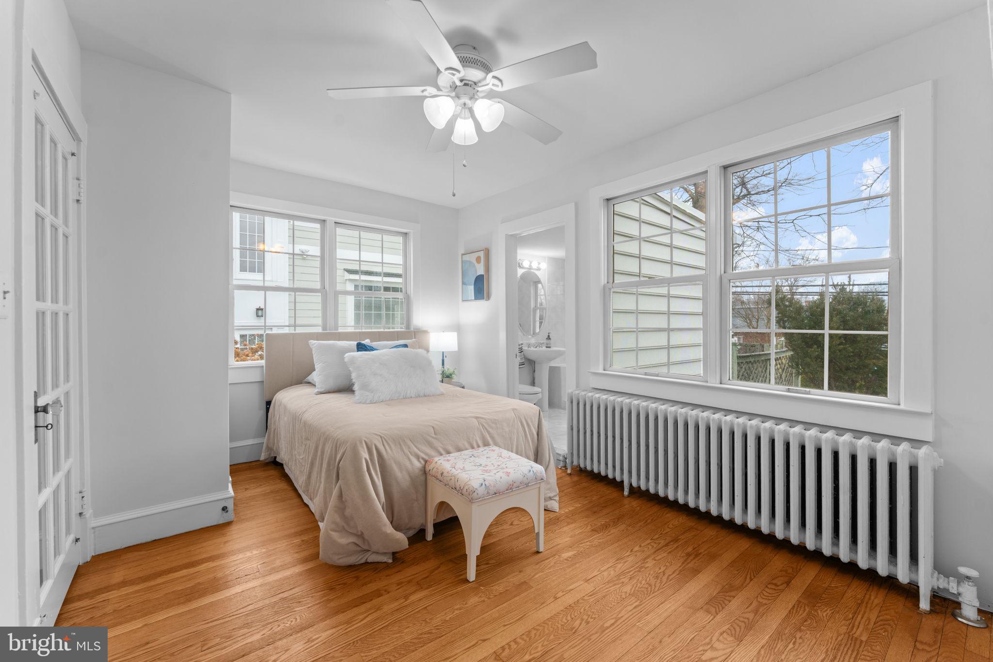 ADDISON HEIGHTS - Residential