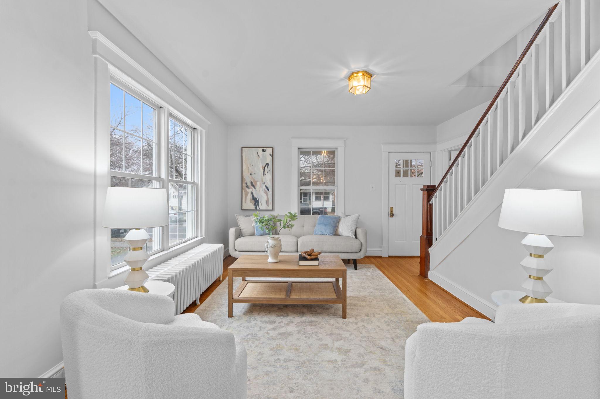 ADDISON HEIGHTS - Residential