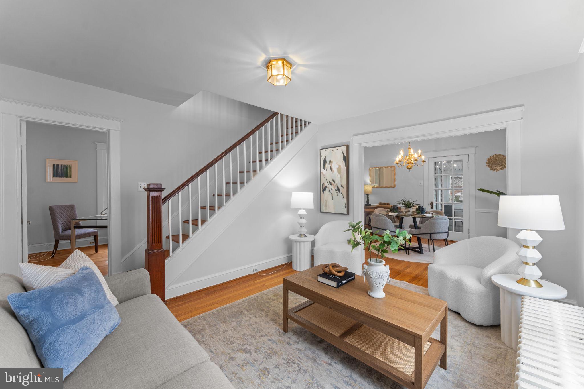 ADDISON HEIGHTS - Residential