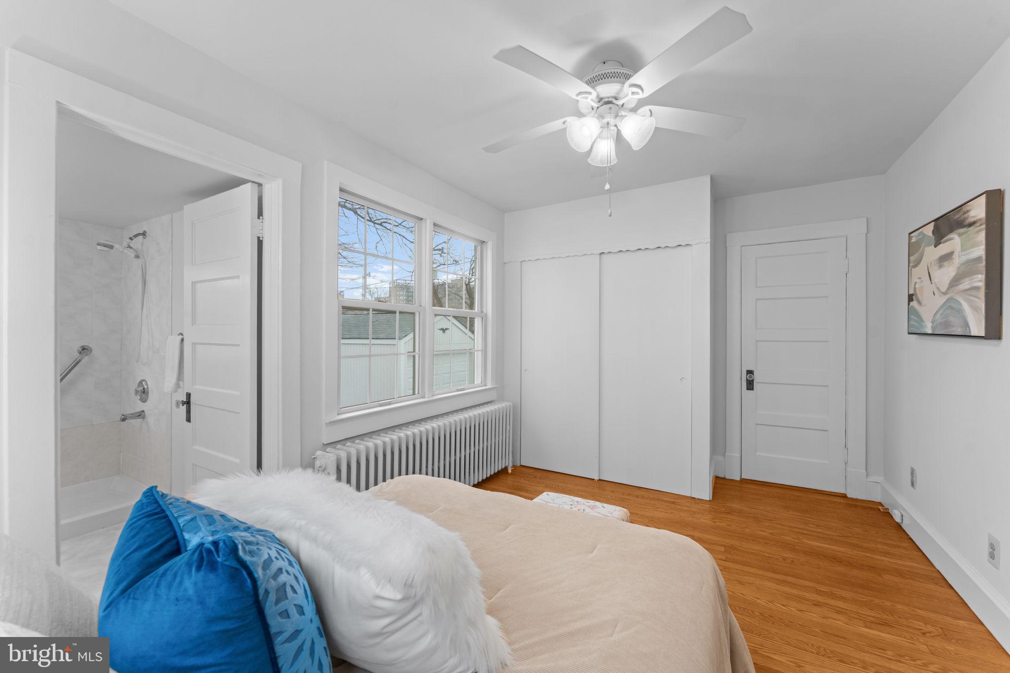 ADDISON HEIGHTS - Residential