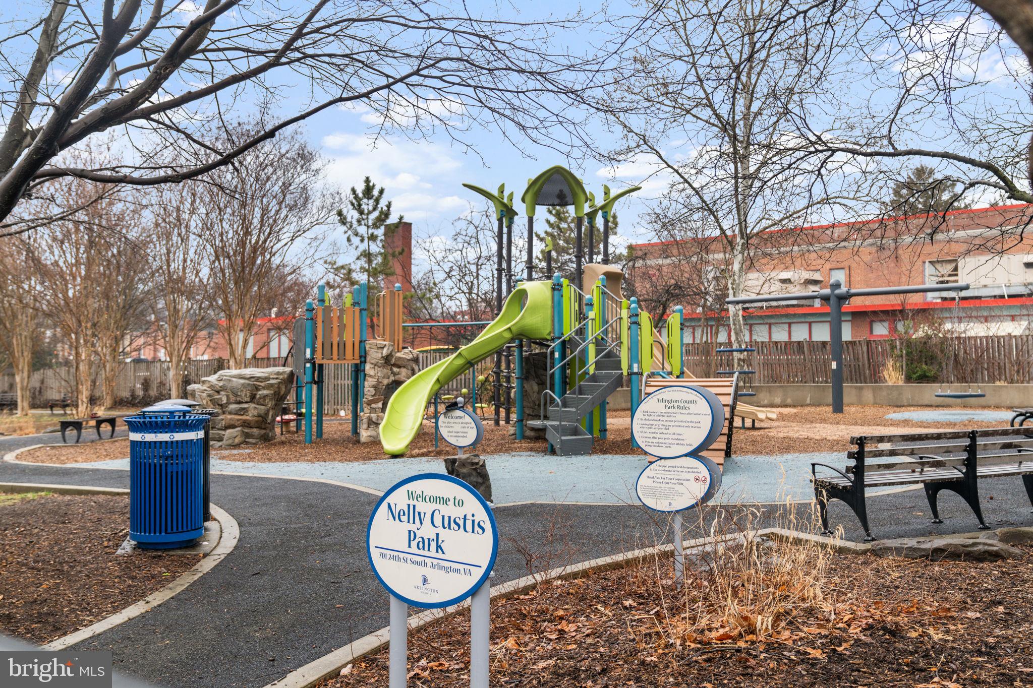 ADDISON HEIGHTS - Residential