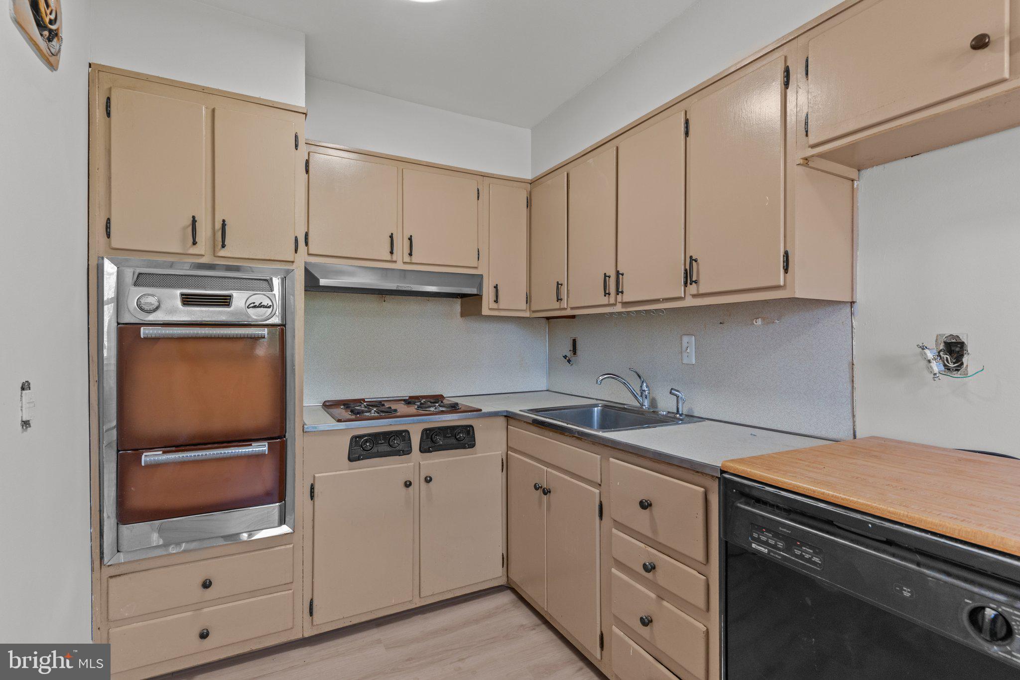 RHAWNHURST - Residential