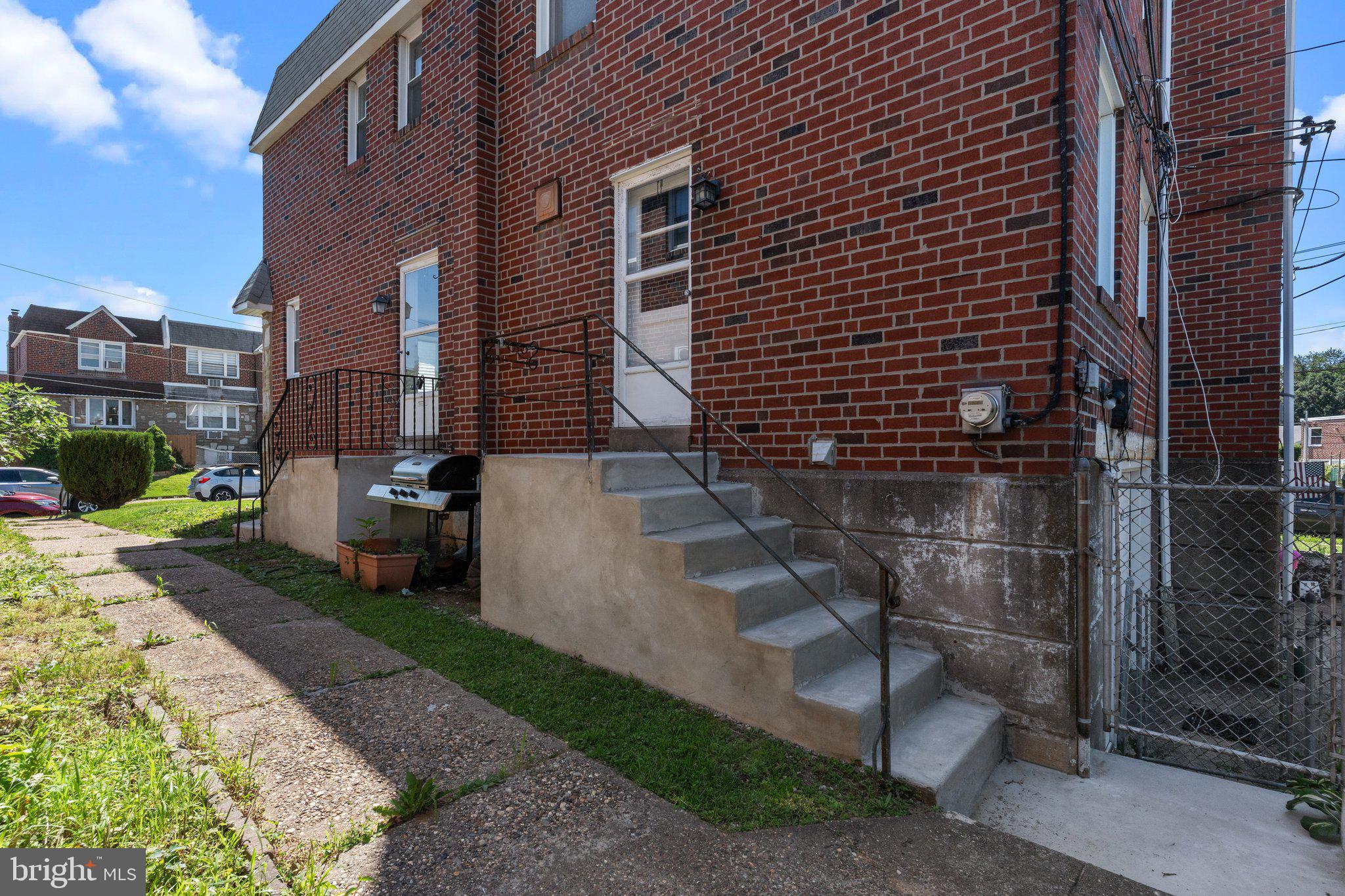 RHAWNHURST - Residential