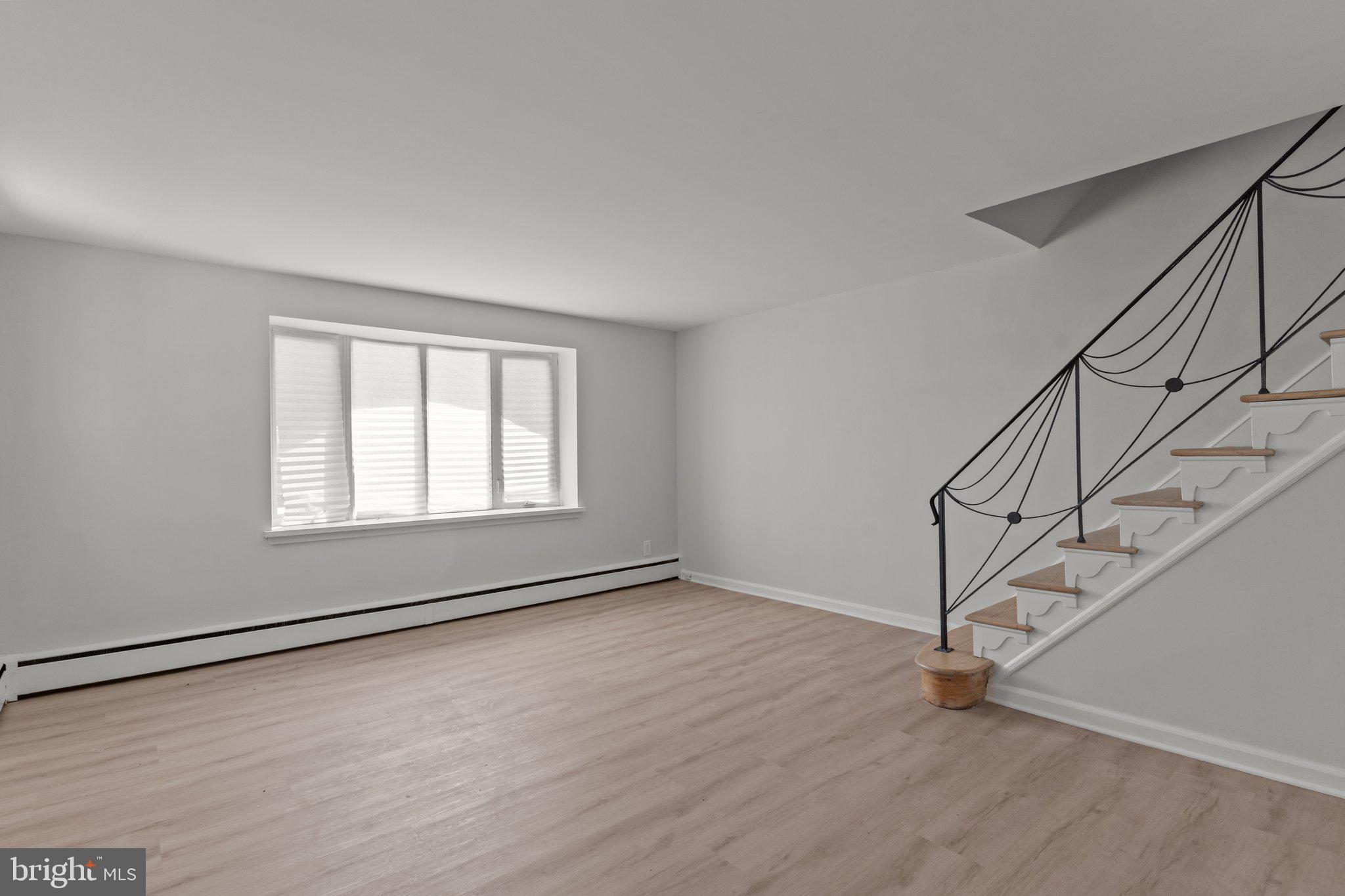 RHAWNHURST - Residential