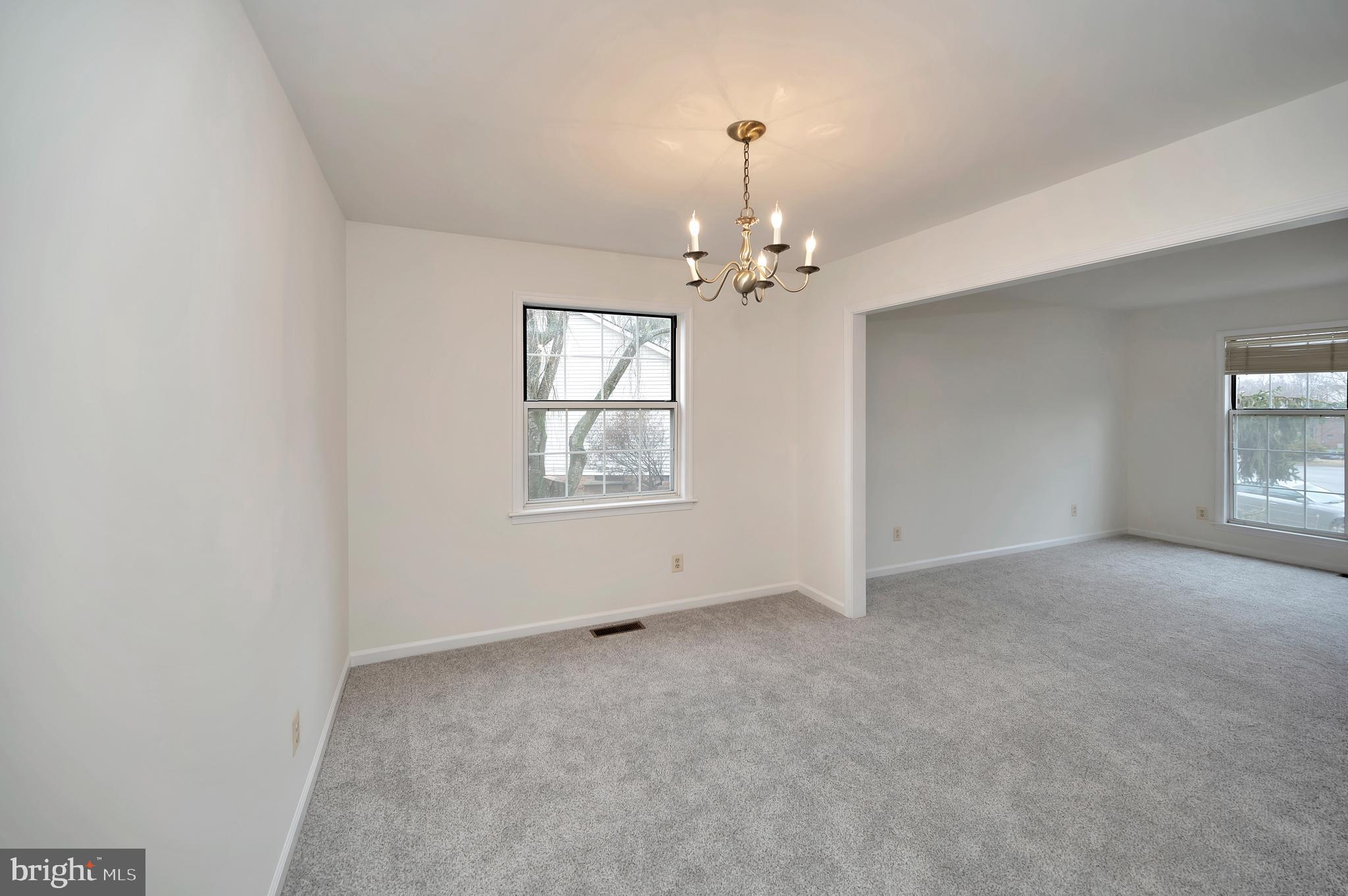 FARMINGTON HEIGHTS - Residential