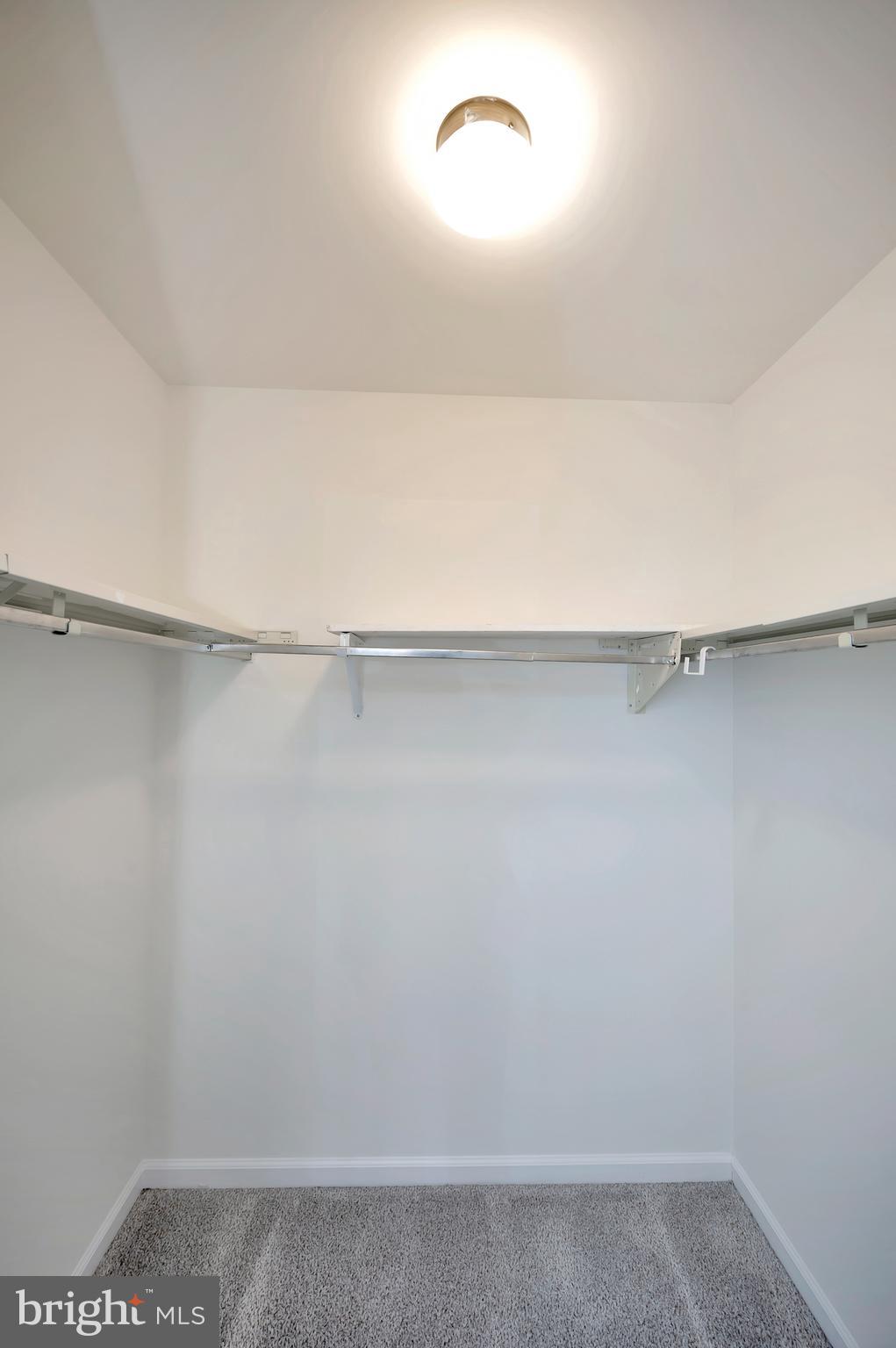 FARMINGTON HEIGHTS - Residential