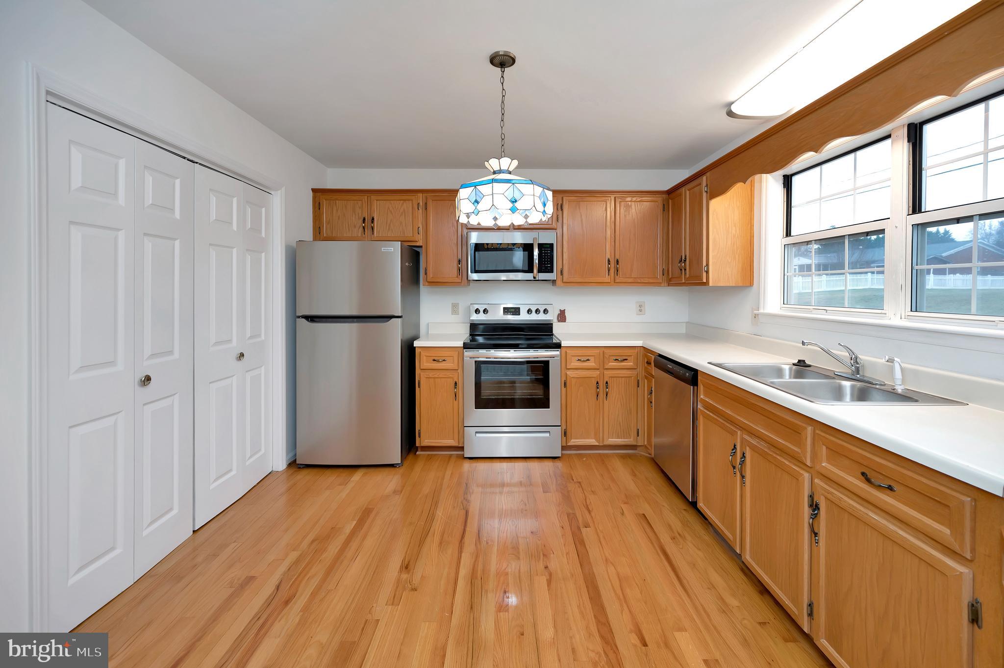 FARMINGTON HEIGHTS - Residential