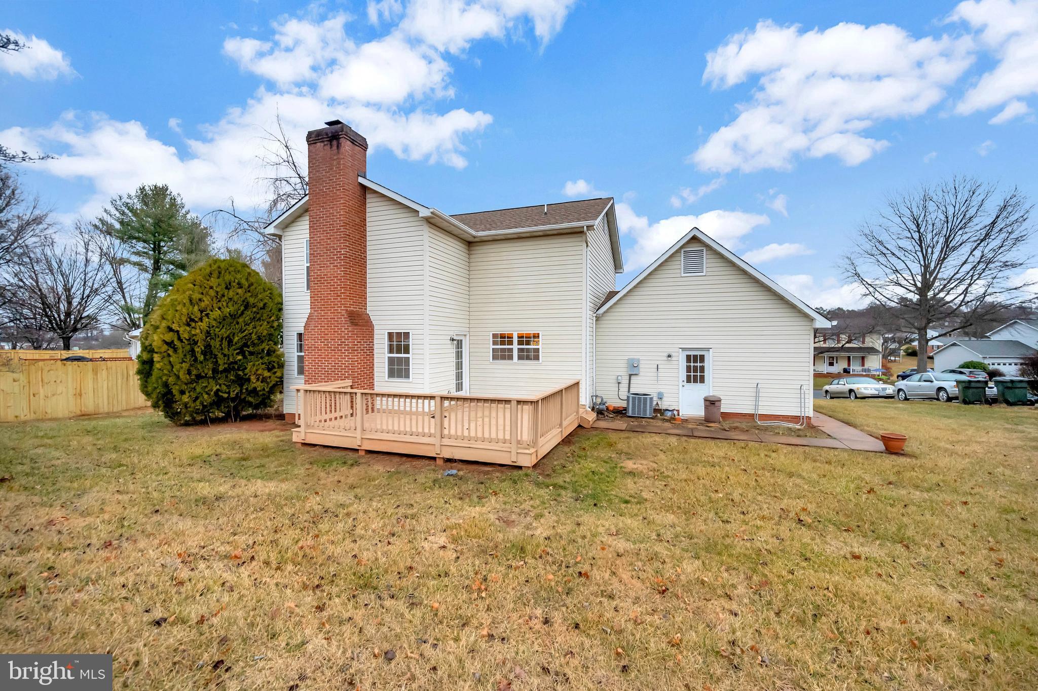 FARMINGTON HEIGHTS - Residential