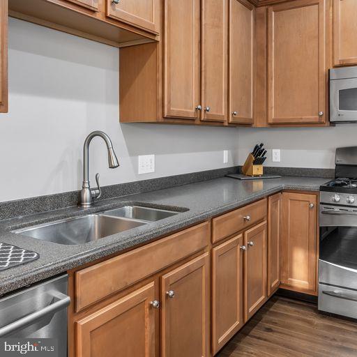 WINDSOR RIDGE - Residential