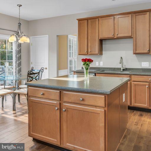WINDSOR RIDGE - Residential