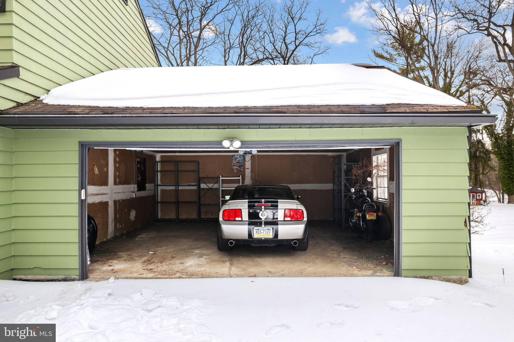 GLENSIDE - Residential