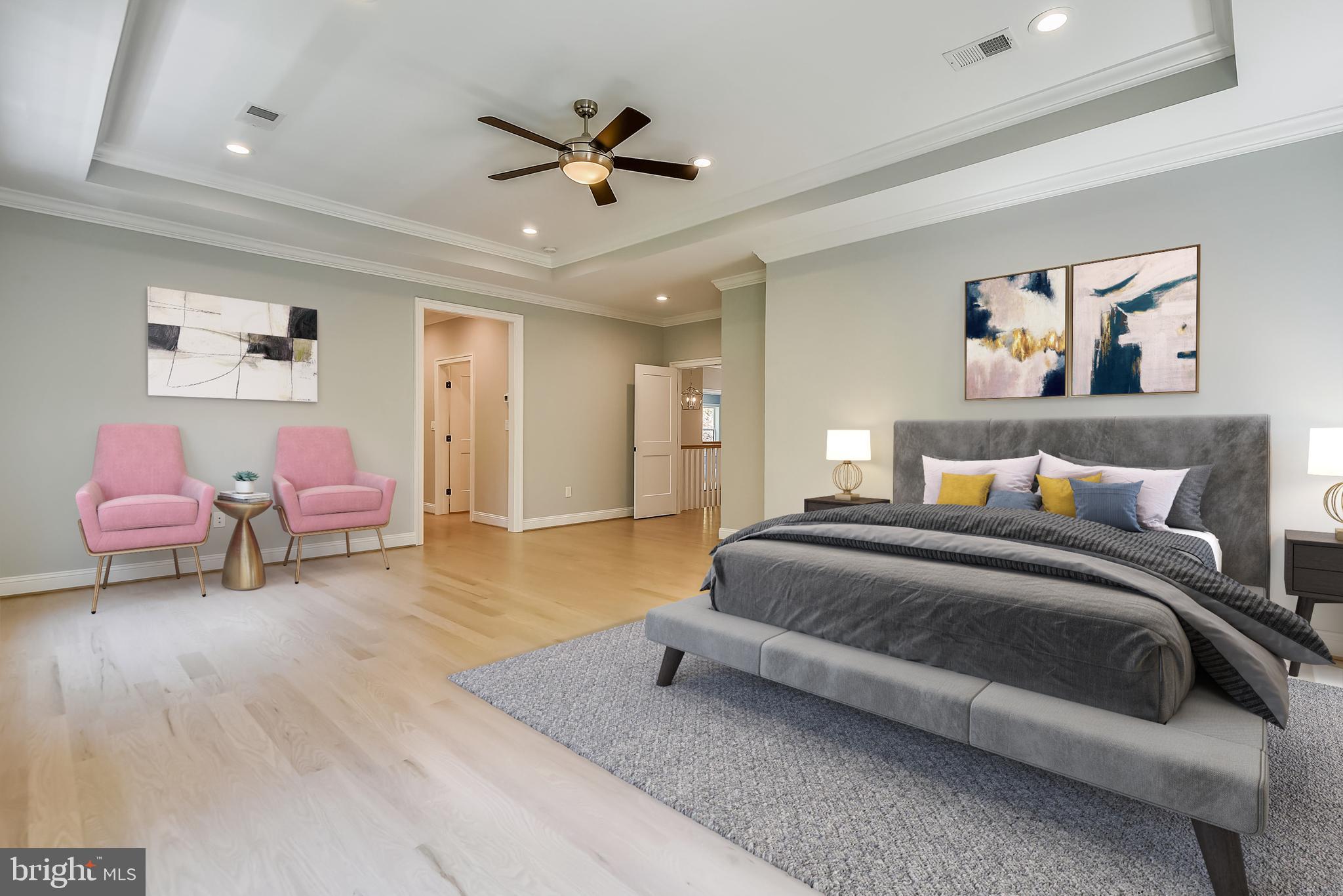 VIENNA WOODS - Residential