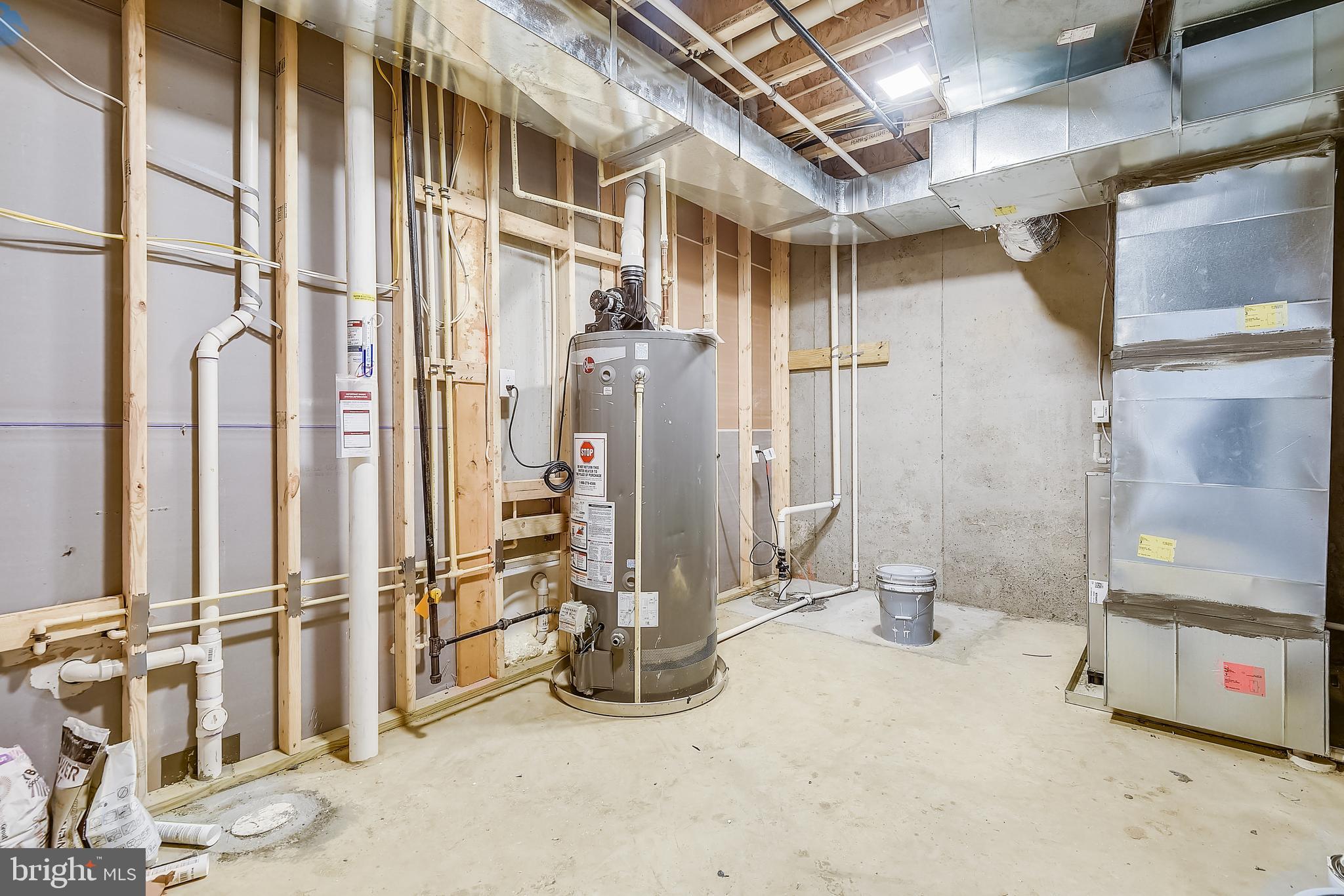 VIENNA WOODS - Residential