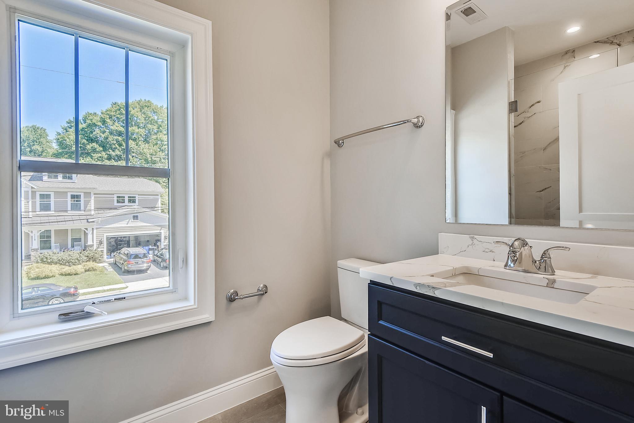 VIENNA WOODS - Residential