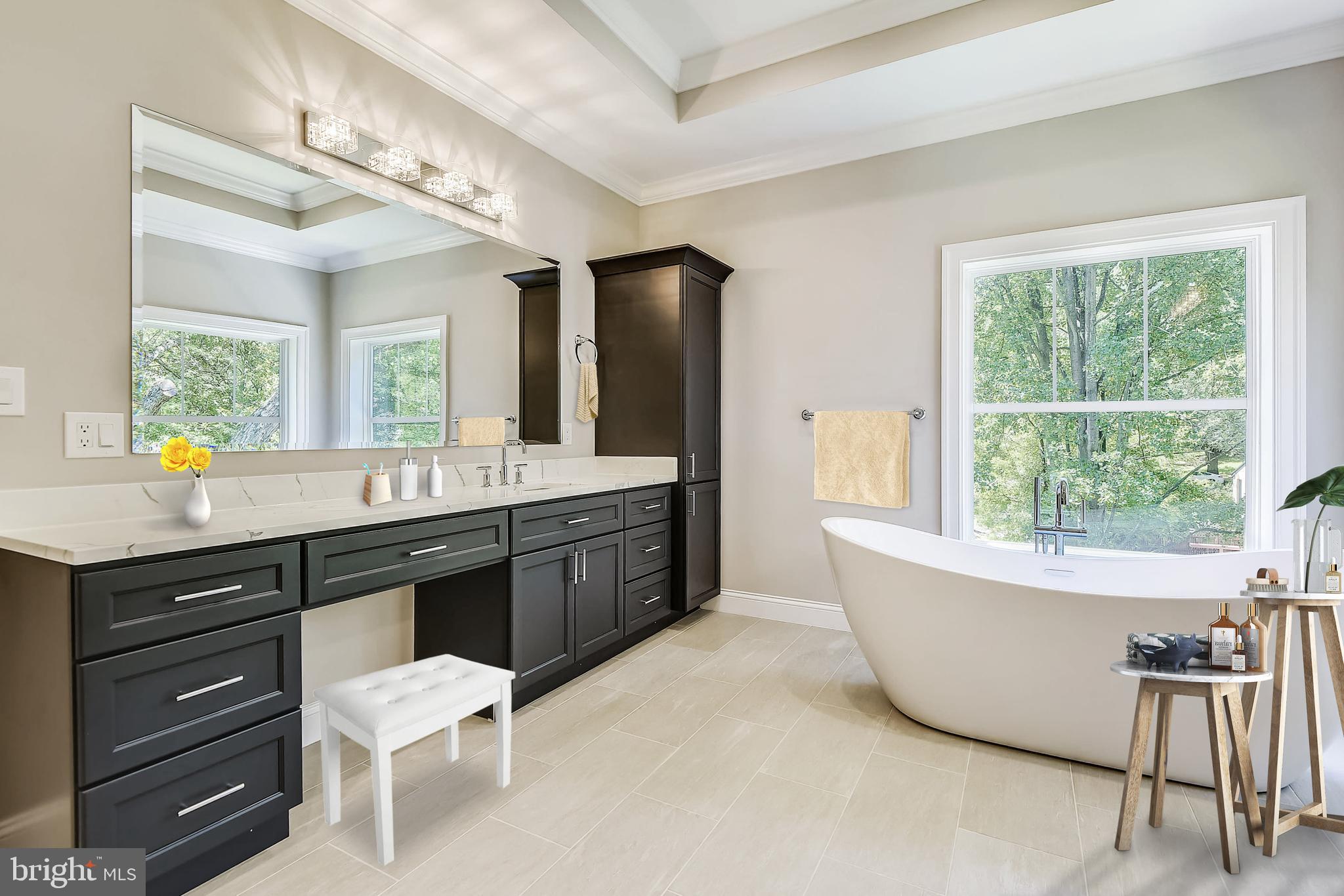 VIENNA WOODS - Residential