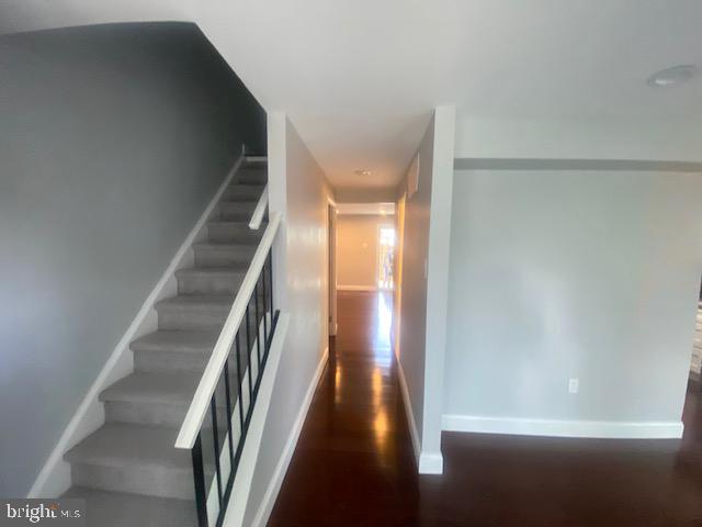 WILDE LAKE - Residential