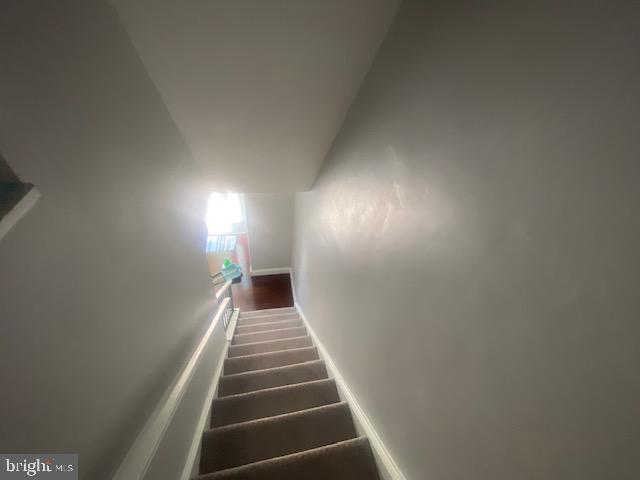 WILDE LAKE - Residential