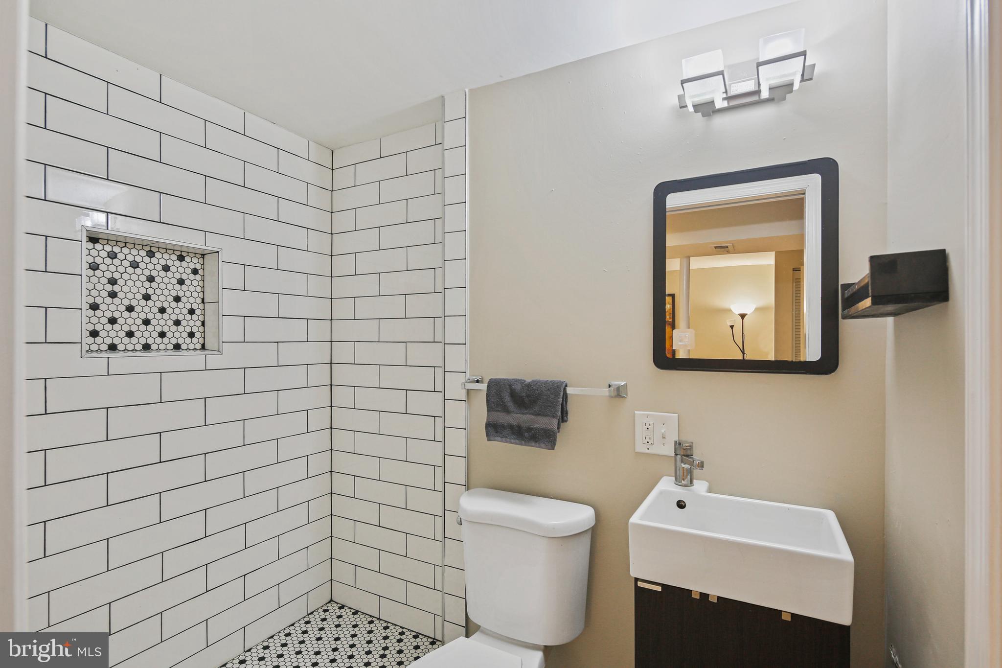 VILLAGE OF LONG REACH - Residential