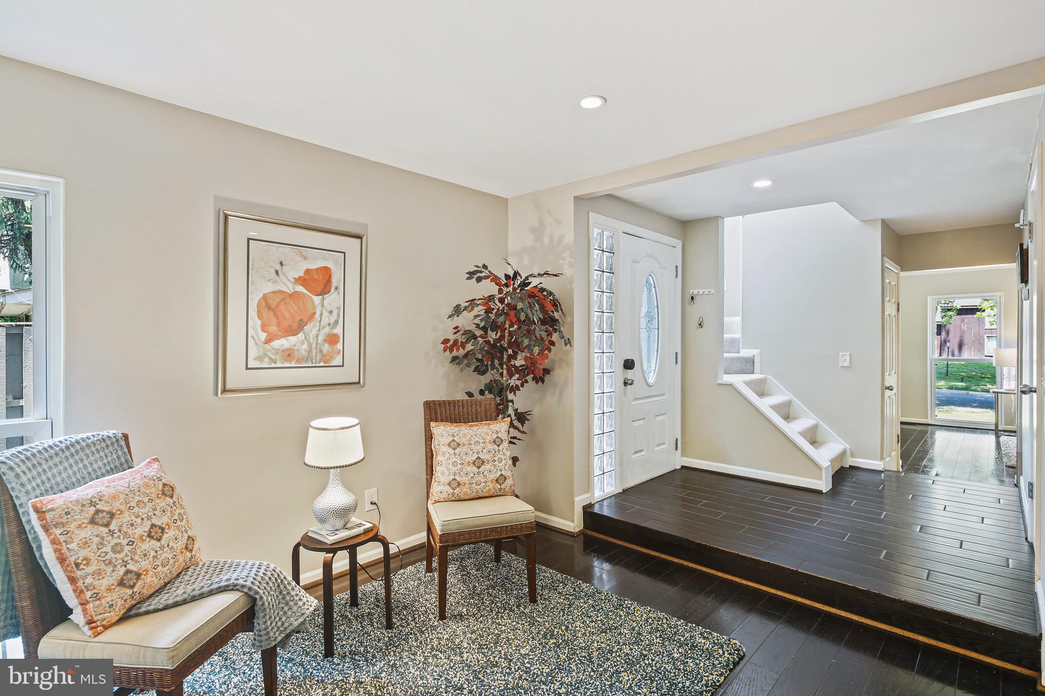 VILLAGE OF LONG REACH - Residential