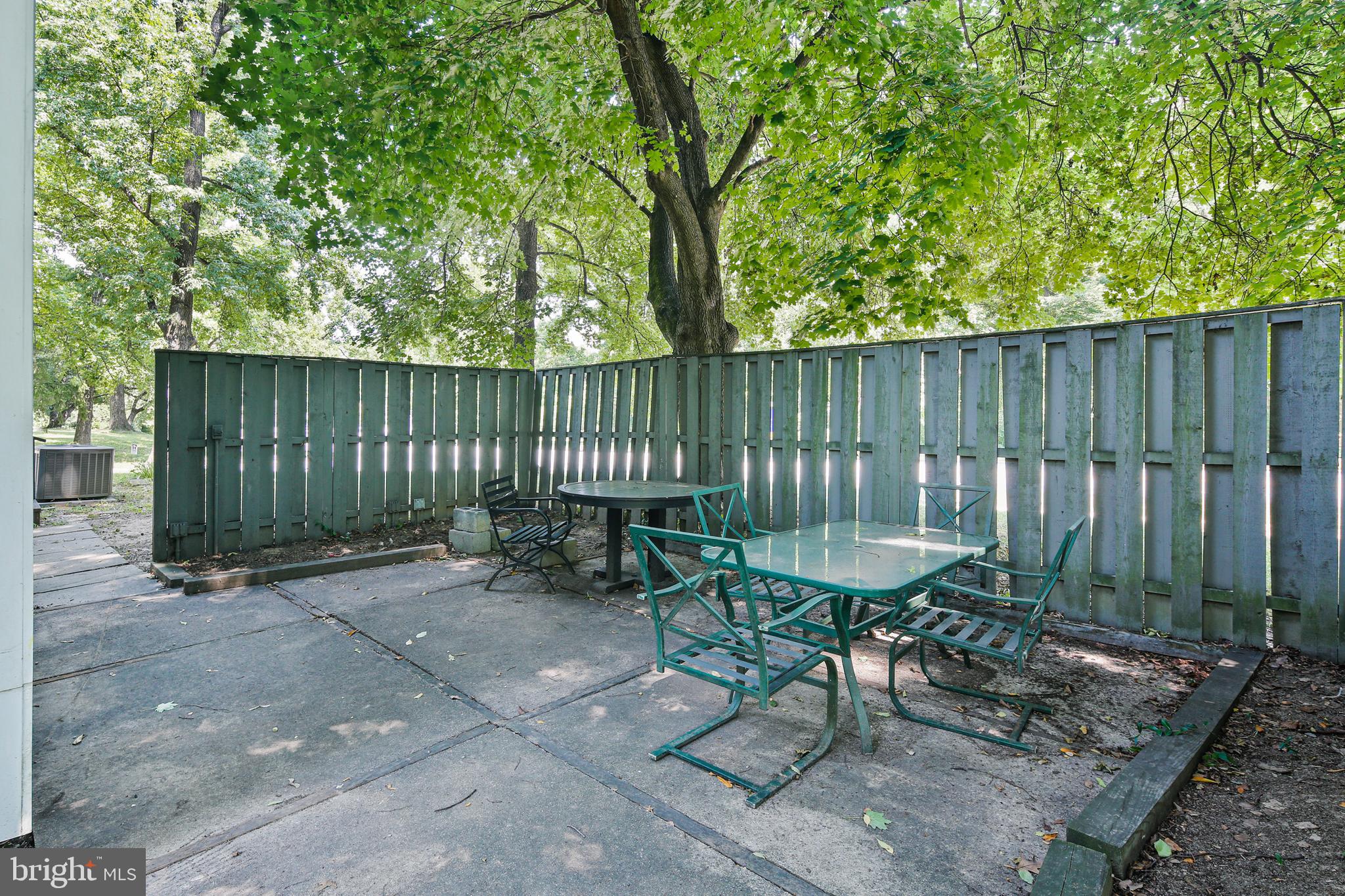 VILLAGE OF LONG REACH - Residential