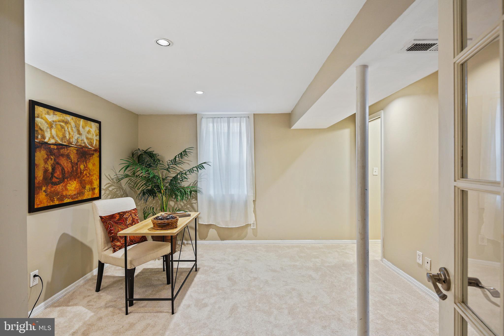 VILLAGE OF LONG REACH - Residential