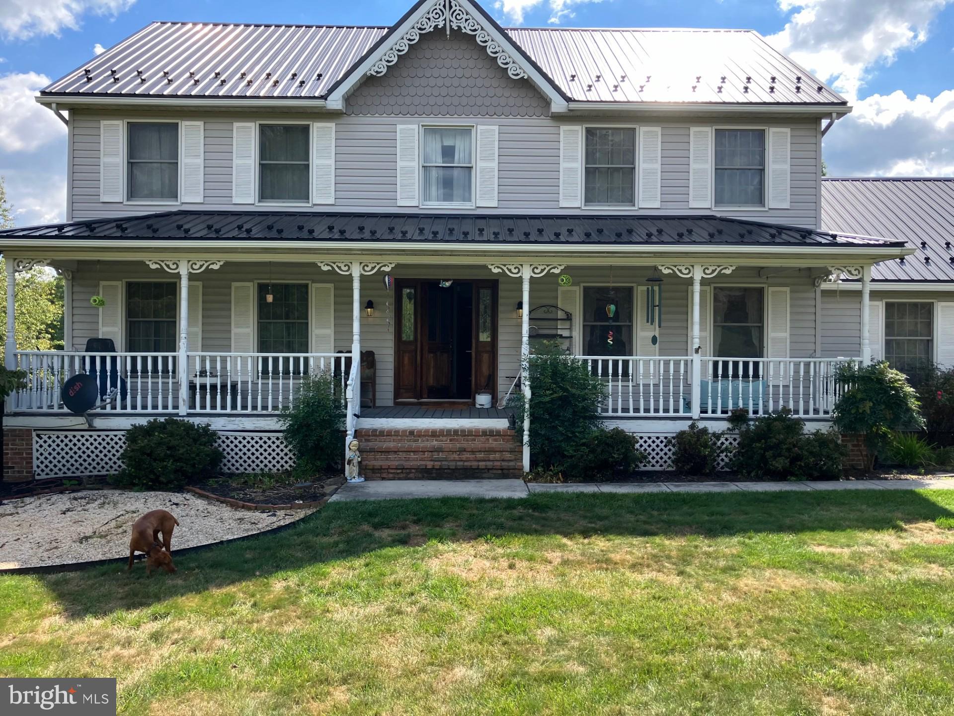 MEADOWS AT GROVE CREEK - Residential