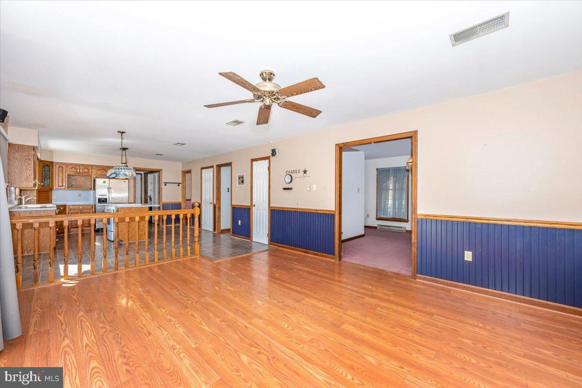 MEADOWS AT GROVE CREEK - Residential