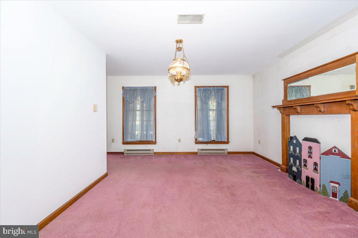 MEADOWS AT GROVE CREEK - Residential