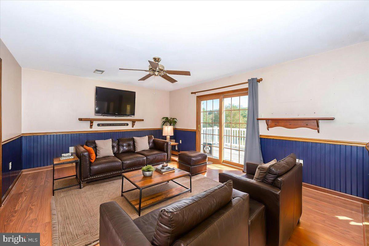 MEADOWS AT GROVE CREEK - Residential