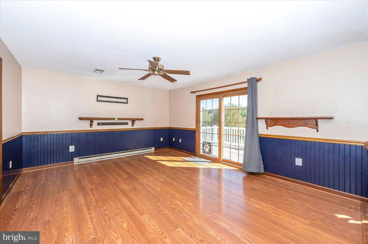 MEADOWS AT GROVE CREEK - Residential