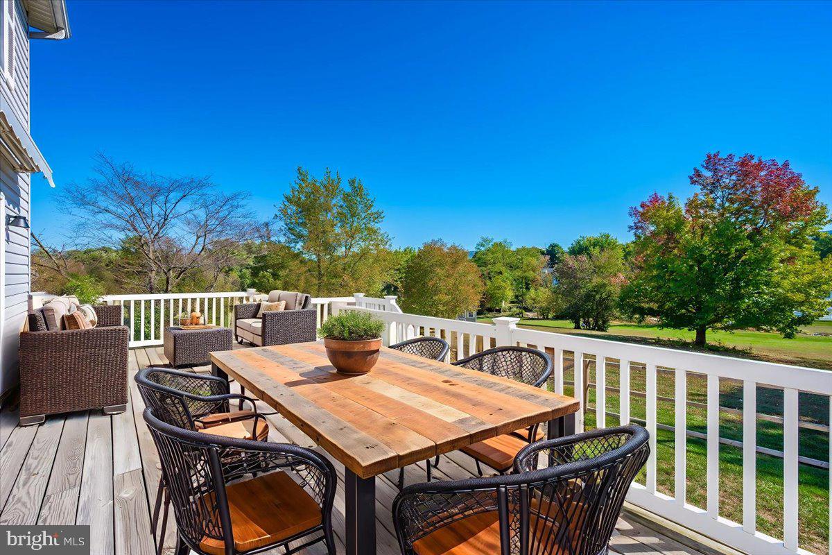 MEADOWS AT GROVE CREEK - Residential