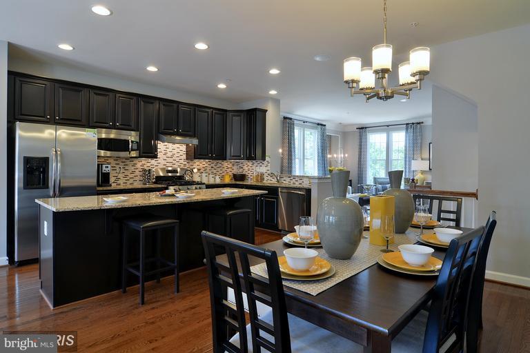 BALLARD GREEN - Residential Lease