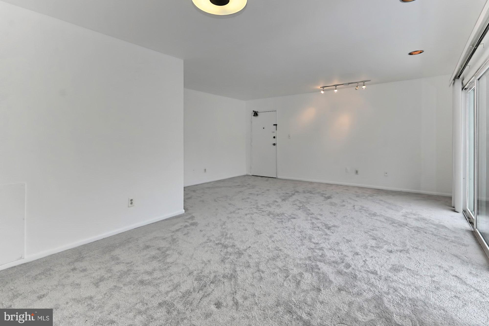 ANNANDALE GARDENS - Residential Lease