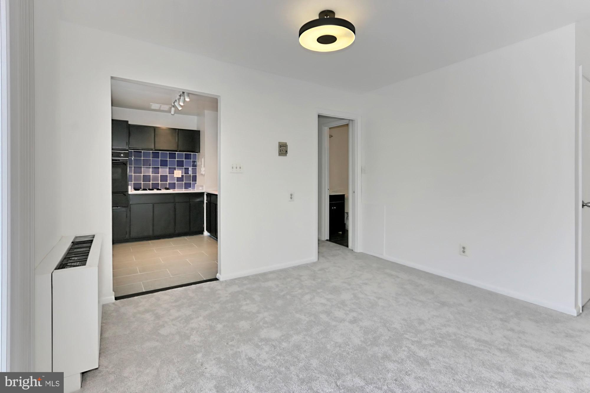 ANNANDALE GARDENS - Residential Lease