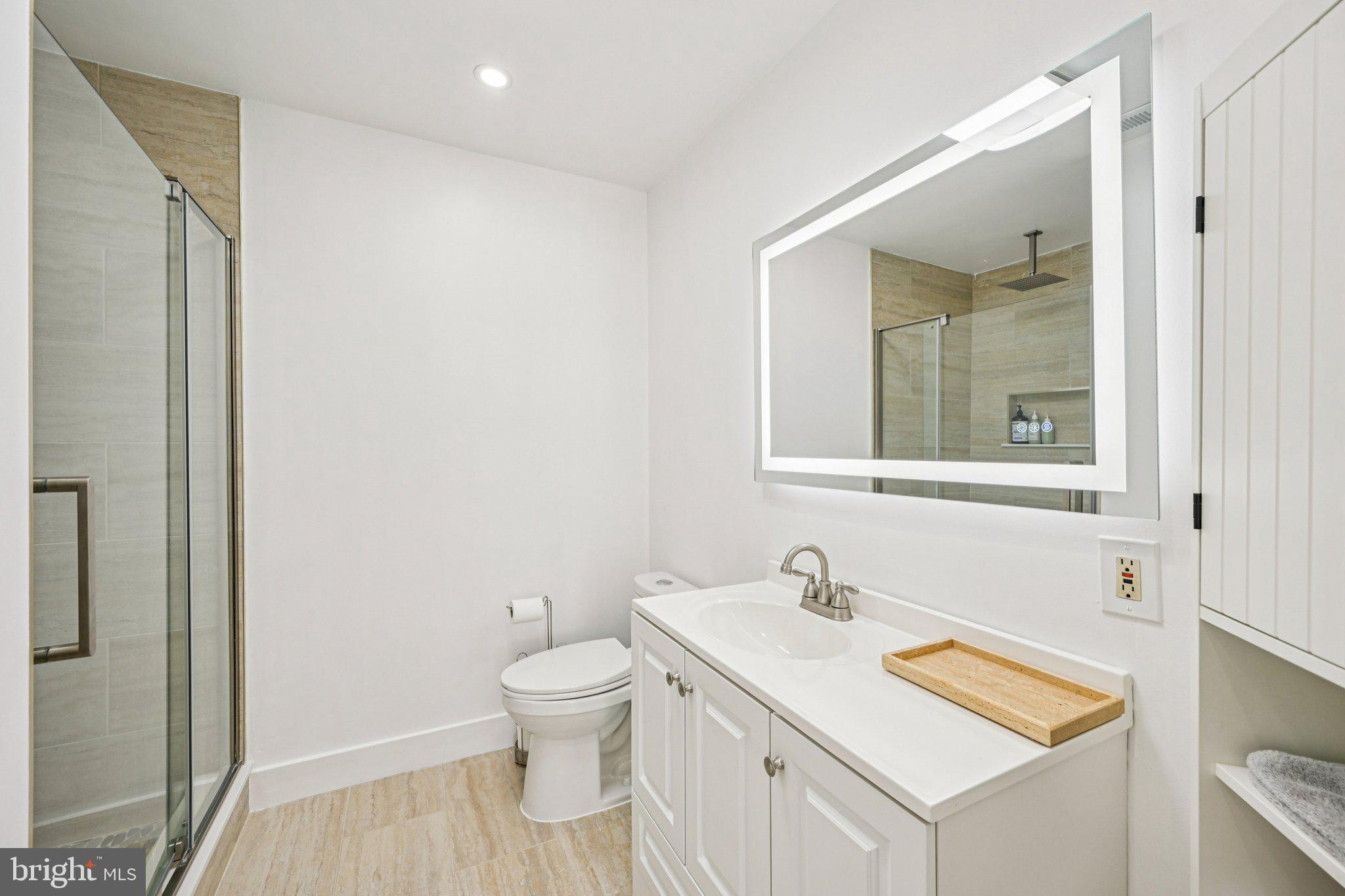 WOOD HOLLOW - Residential