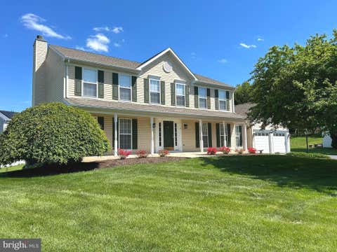 Homes For Sale - 2 Redfern Place<br/> BOONSBORO, MD 21713
