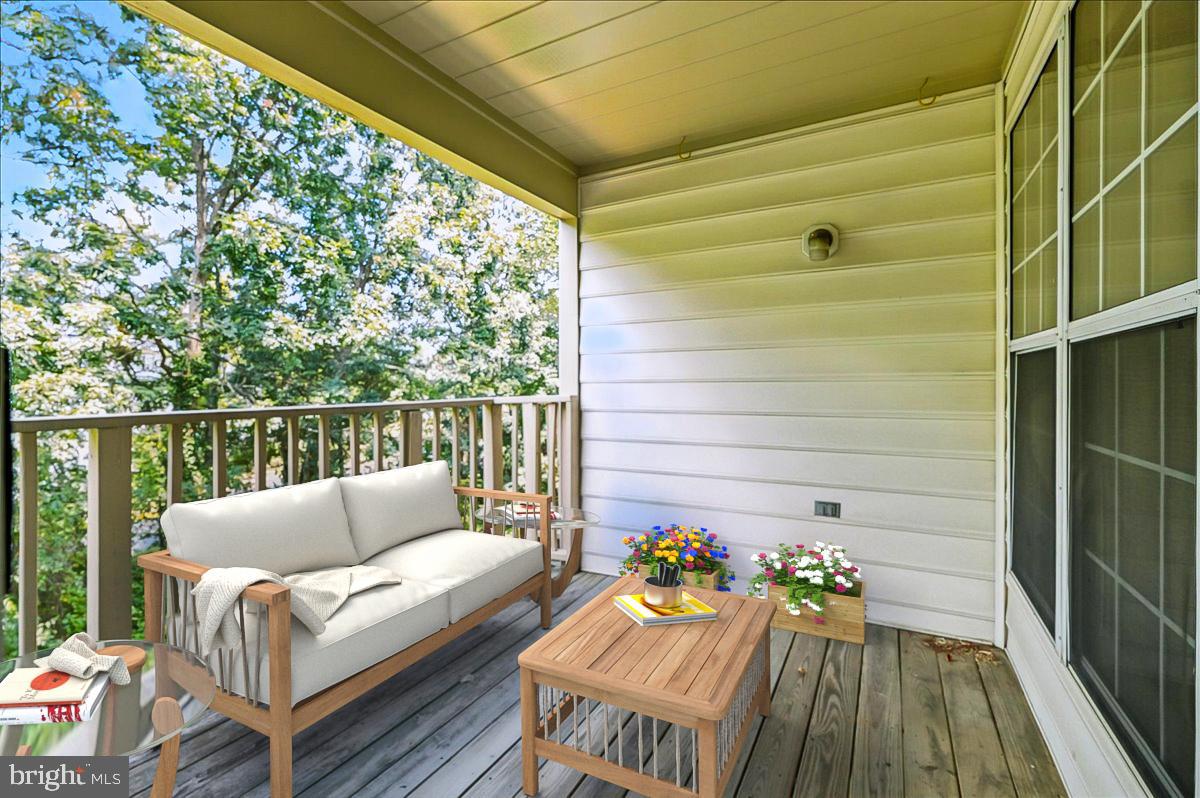 BULL RUN CONDO - Residential