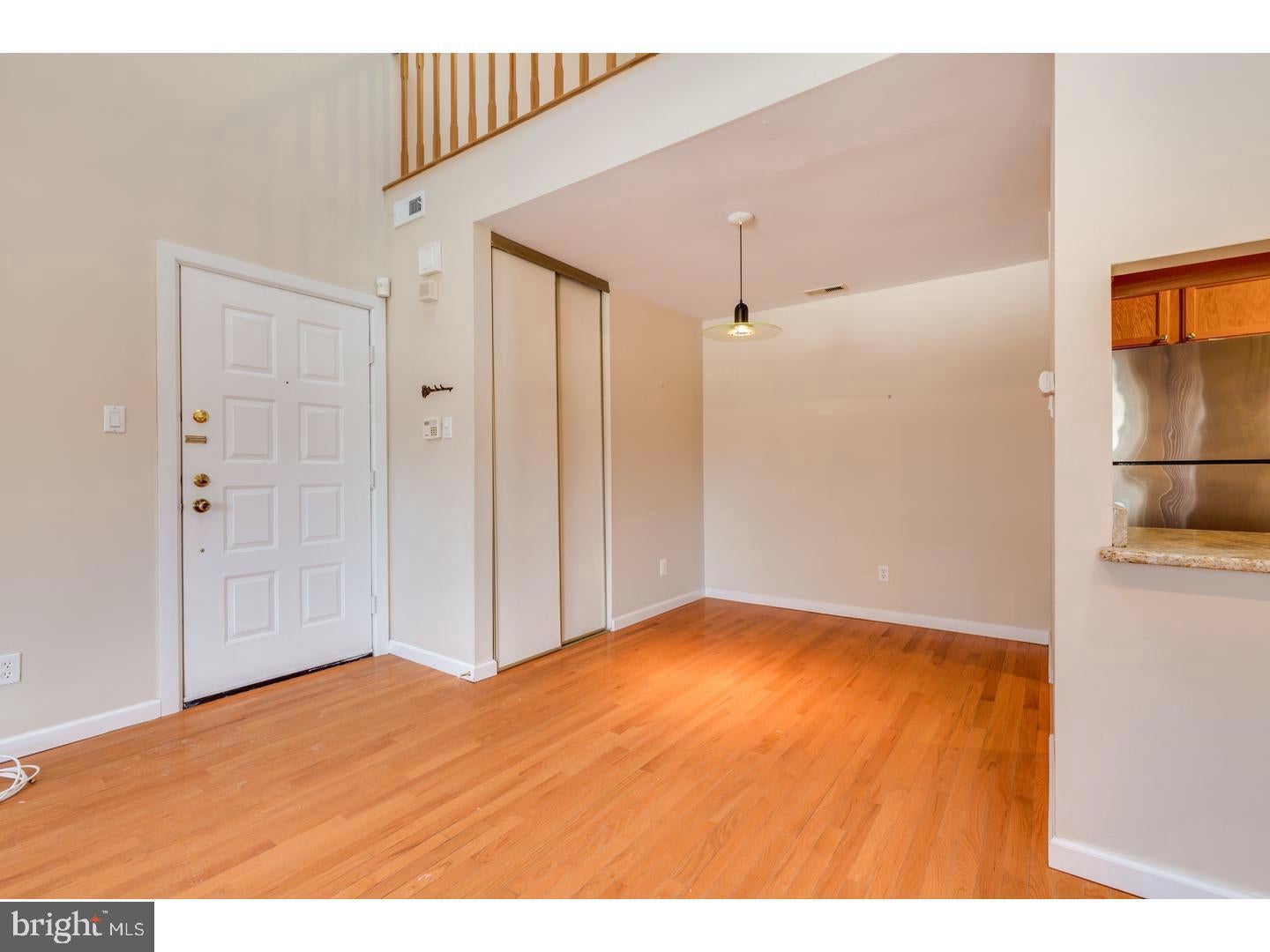 202 THE WOODS CIRCLE