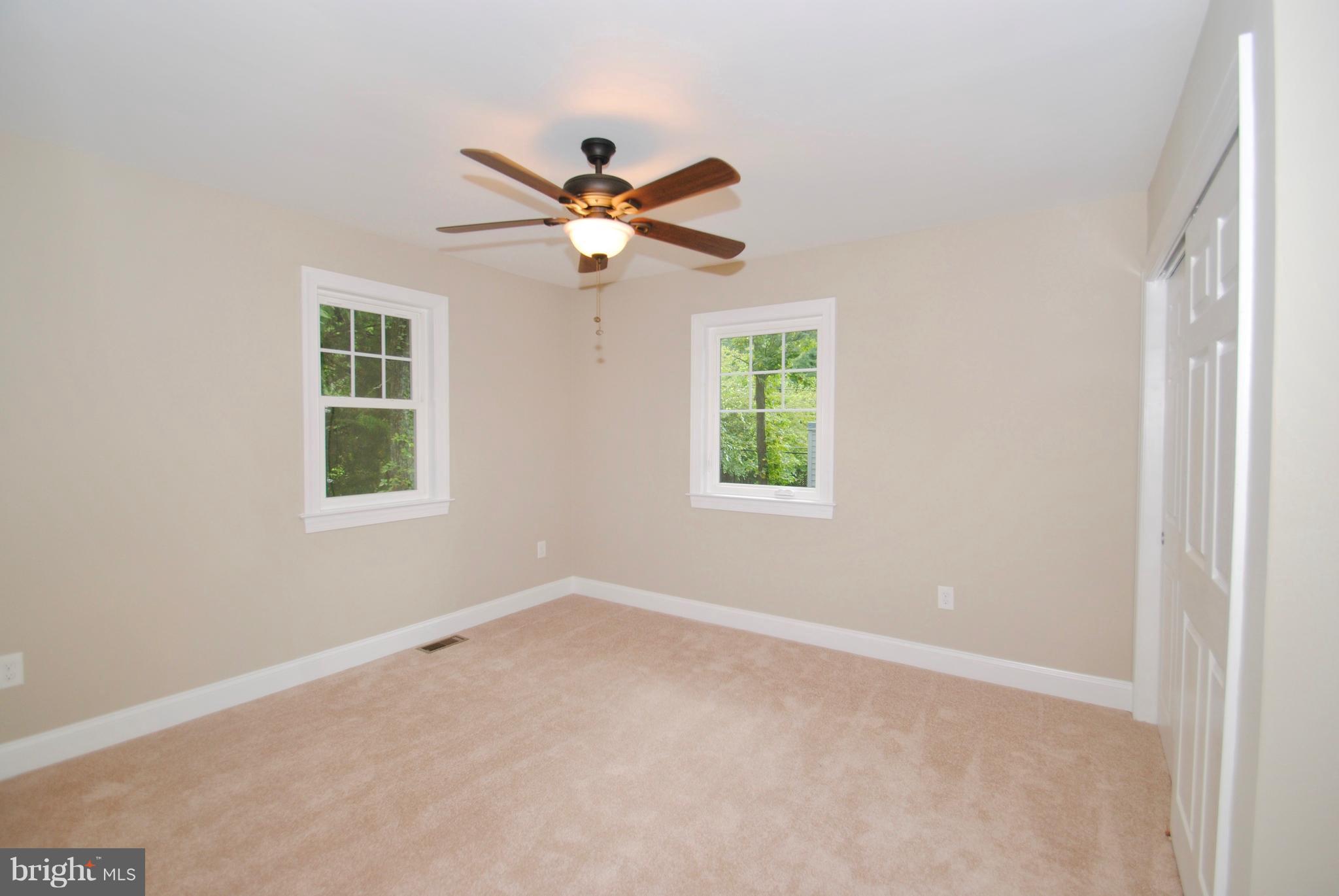 BAY HIGHLANDS - Residential