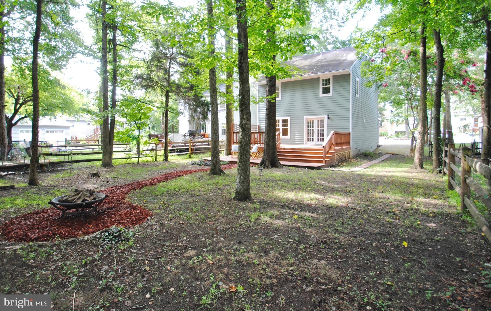 BAY HIGHLANDS - Residential