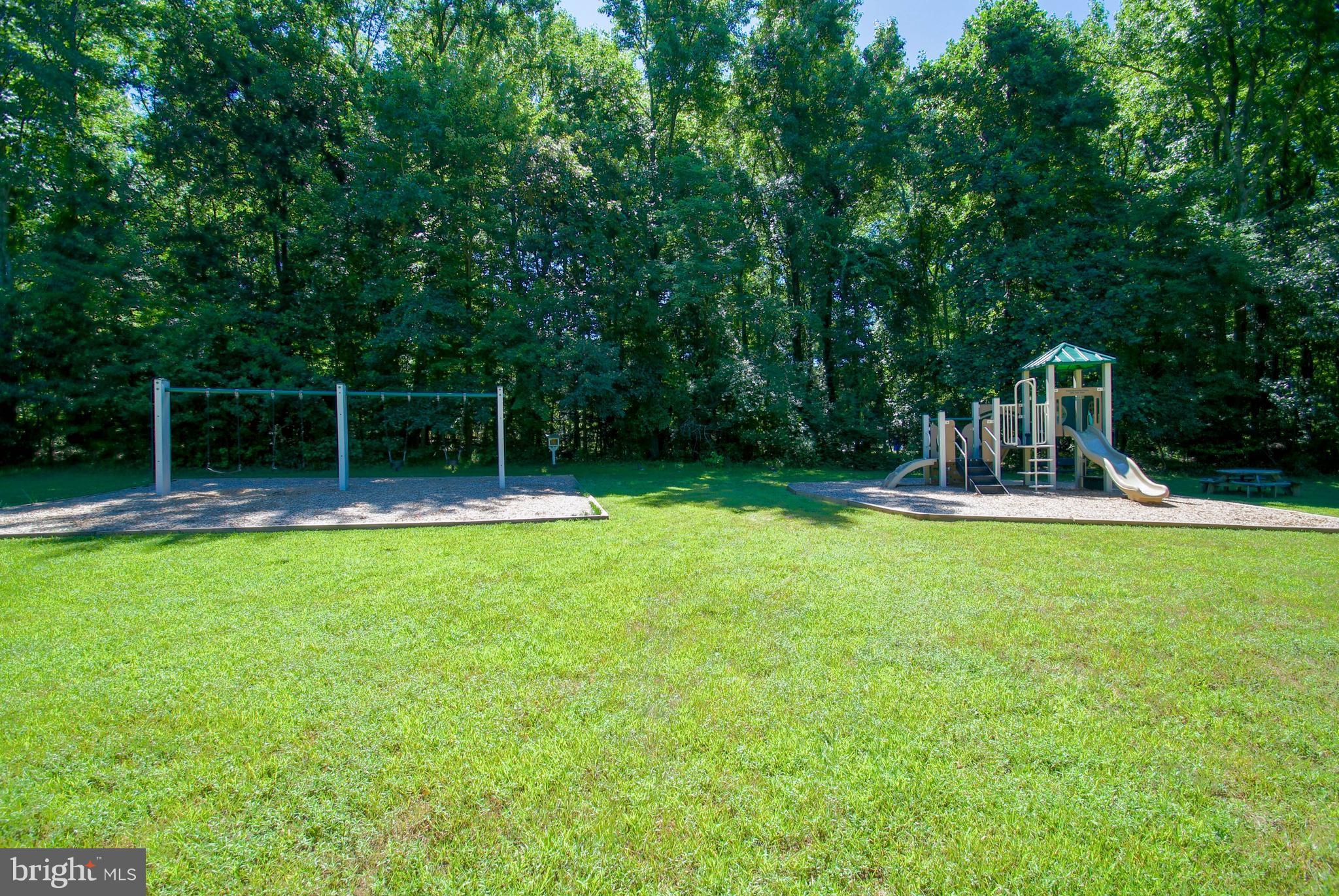 BAY HIGHLANDS - Residential